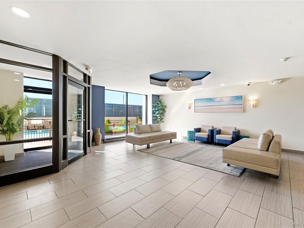 100 W Broadway , Unit #6Q, Long Beach, NY 11561