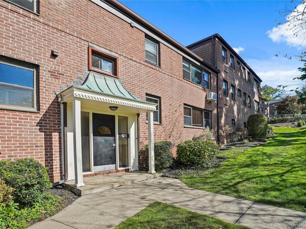 125 Beacon Hill Drive , Unit F-11, Dobbs Ferry, NY 10502