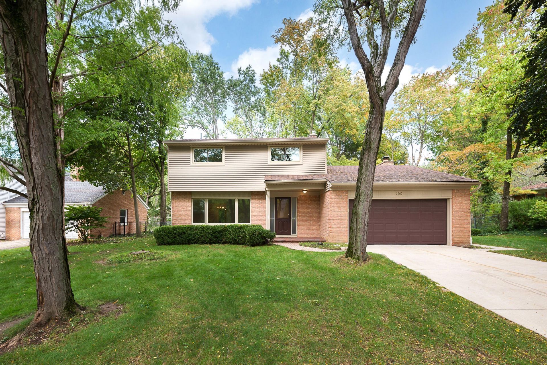 3565 Chatham Way, Ann Arbor, MI 48105 Main Photo