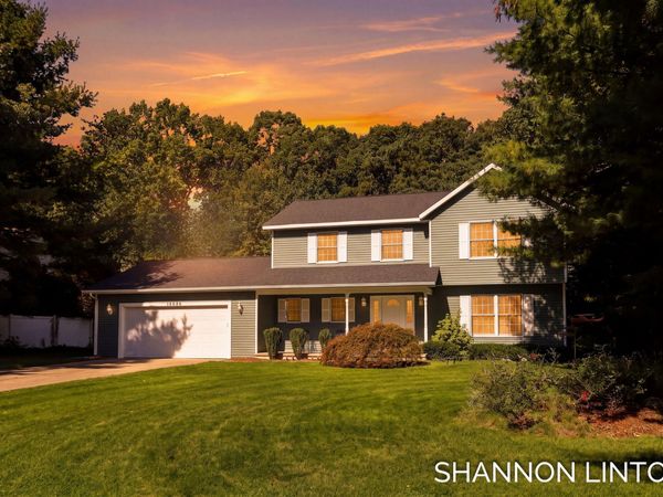 14843 Woodside Trail, Grand Haven, MI 49417