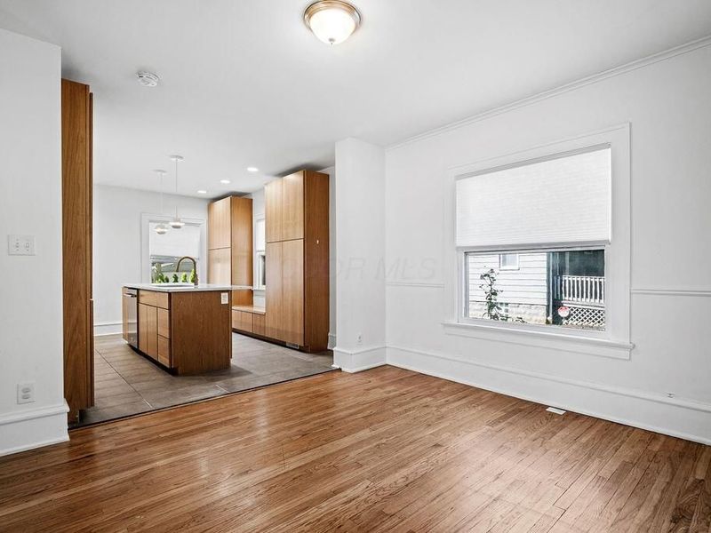 859 College Avenue , Columbus, OH 43209 Photo 14