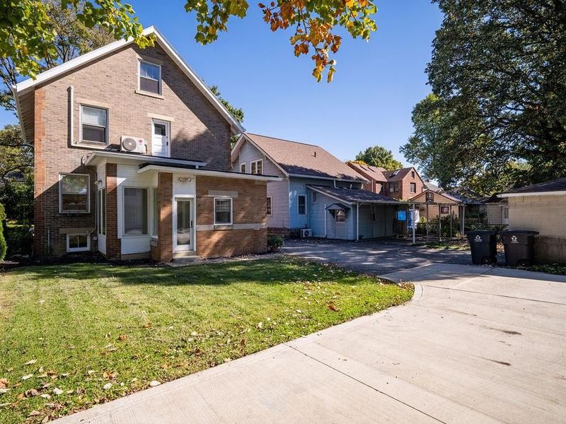 859 College Avenue , Columbus, OH 43209 Photo 2
