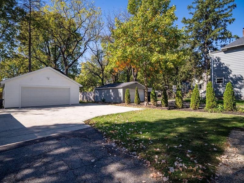 859 College Avenue , Columbus, OH 43209 Photo 36