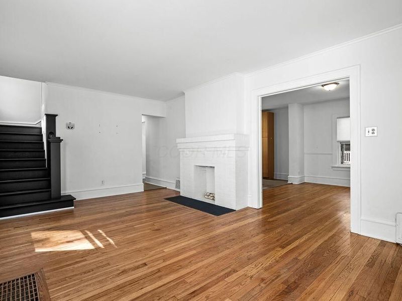 859 College Avenue , Columbus, OH 43209 Photo 8