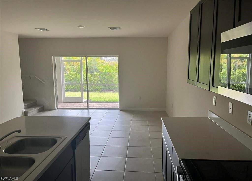 15461 Wildflower Cir, Naples, FL 34119 Photo
