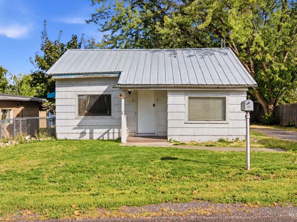 135 Garden Ct, Lewiston, ID 83501