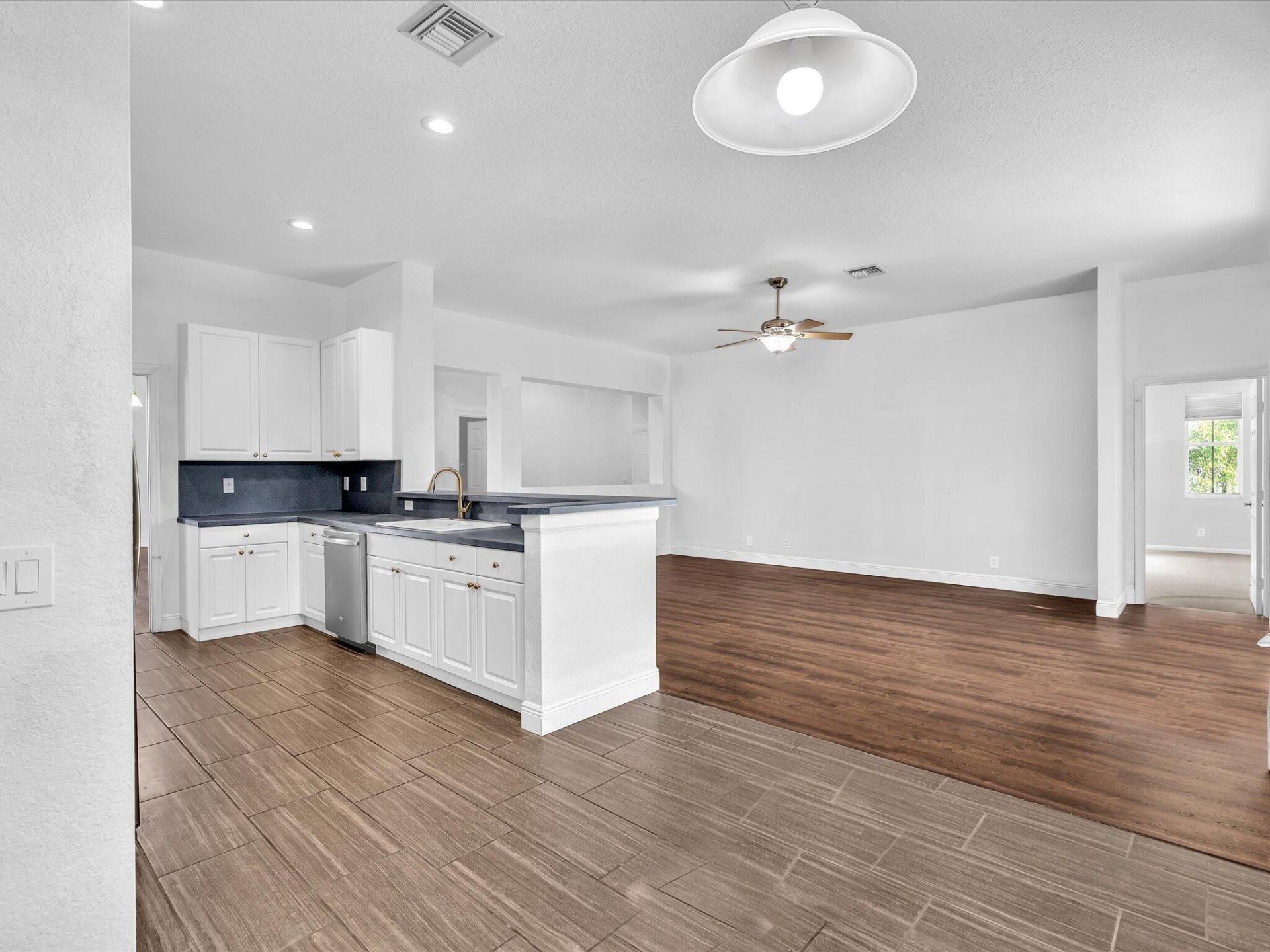 1125 Sunflower Circle, Weston, FL 33327 Photo