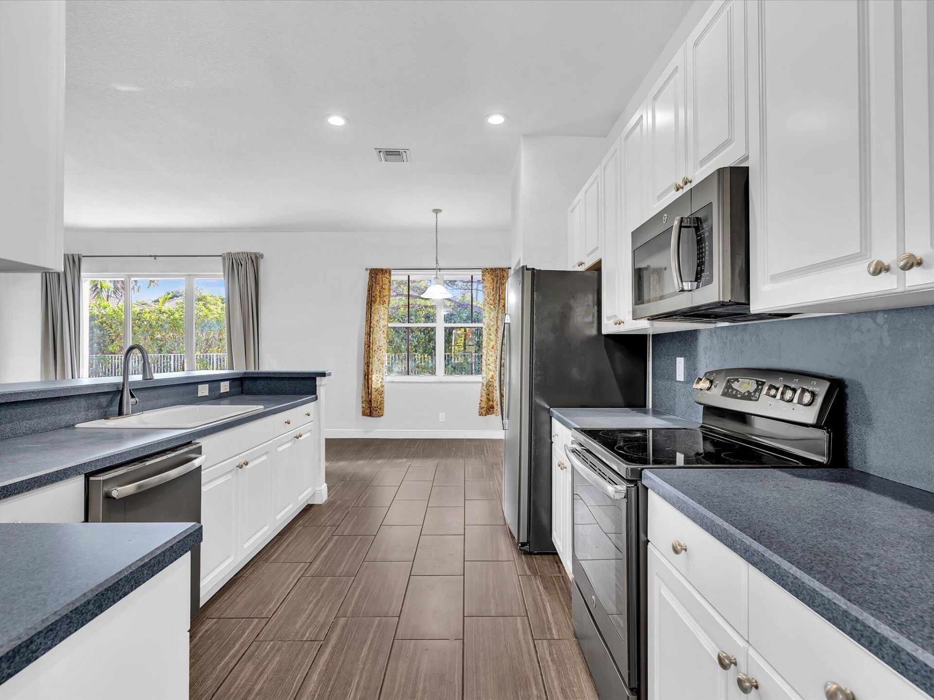 1125 Sunflower Circle, Weston, FL 33327 Photo