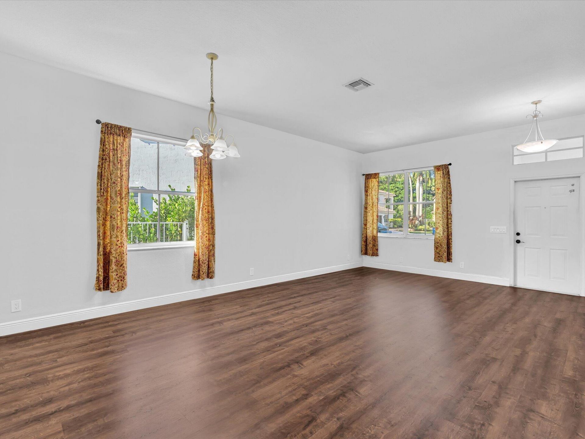 1125 Sunflower Circle, Weston, FL 33327 Photo
