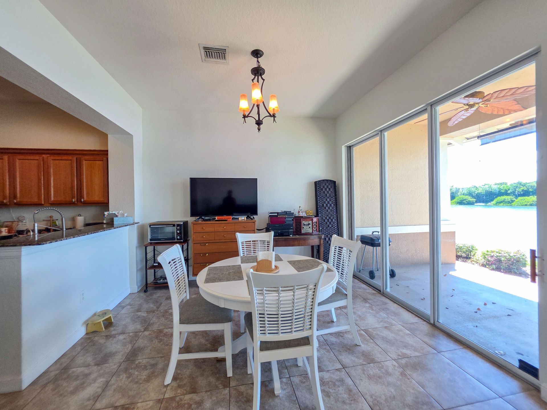 855 Marina Del Ray Lane, Unit 2, West Palm Beach, FL 33401 Photo