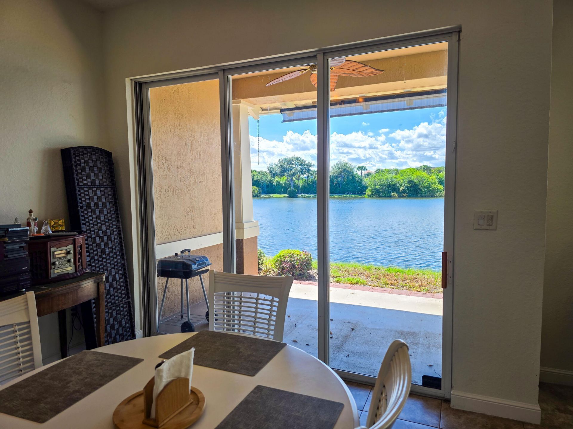855 Marina Del Ray Lane, Unit 2, West Palm Beach, FL 33401 Photo