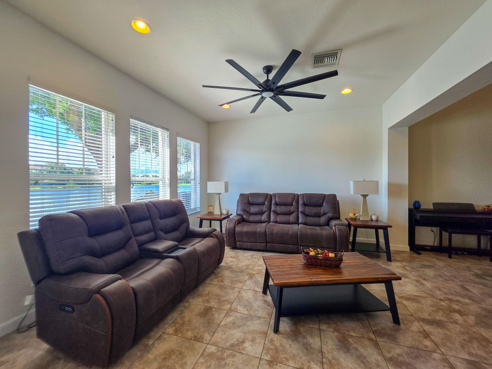 855 Marina Del Ray Lane, Unit 2, West Palm Beach, FL 33401 Photo