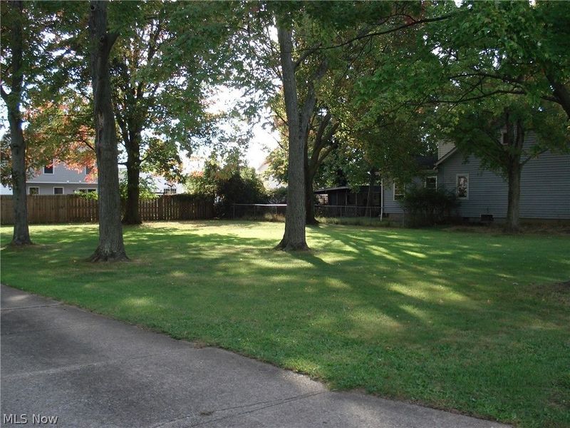 1339 E 343rd Street, Eastlake, OH 44095 Photo 4