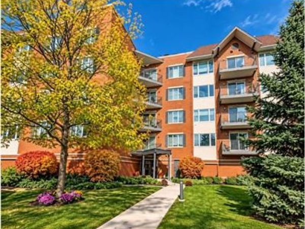 2601 Central Street , Unit 402, Evanston, IL 60201