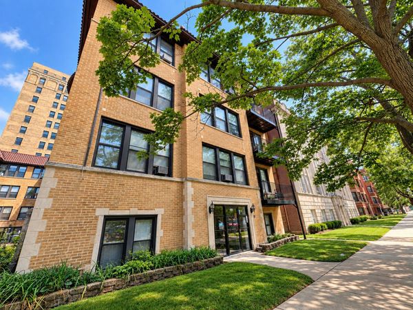 5461 S Everett Avenue , Unit 3A, Chicago, IL 60615