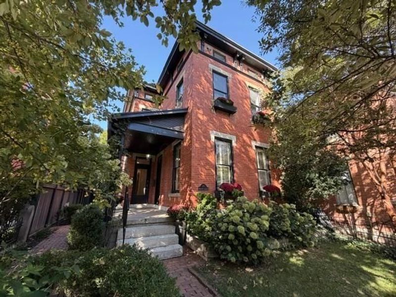665 Mohawk Street, Columbus, OH 43206 Photo 1