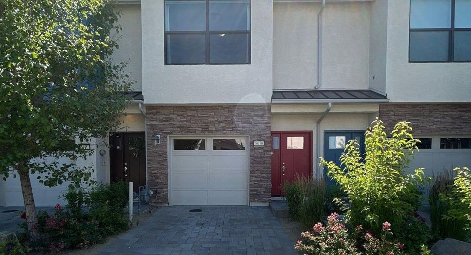 5070 Ciarra Kennedy Lane, Reno, NV 89503 Photo
