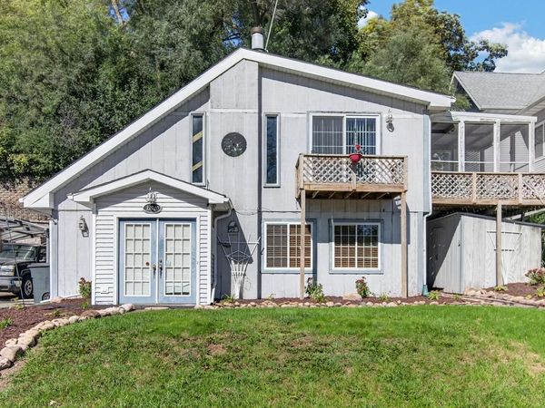 33940 Lagoon DRIVE, Burlington, WI 53105