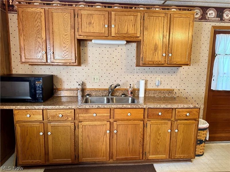 211 Marquand Avenue, Conesville, OH 43811 Photo 8