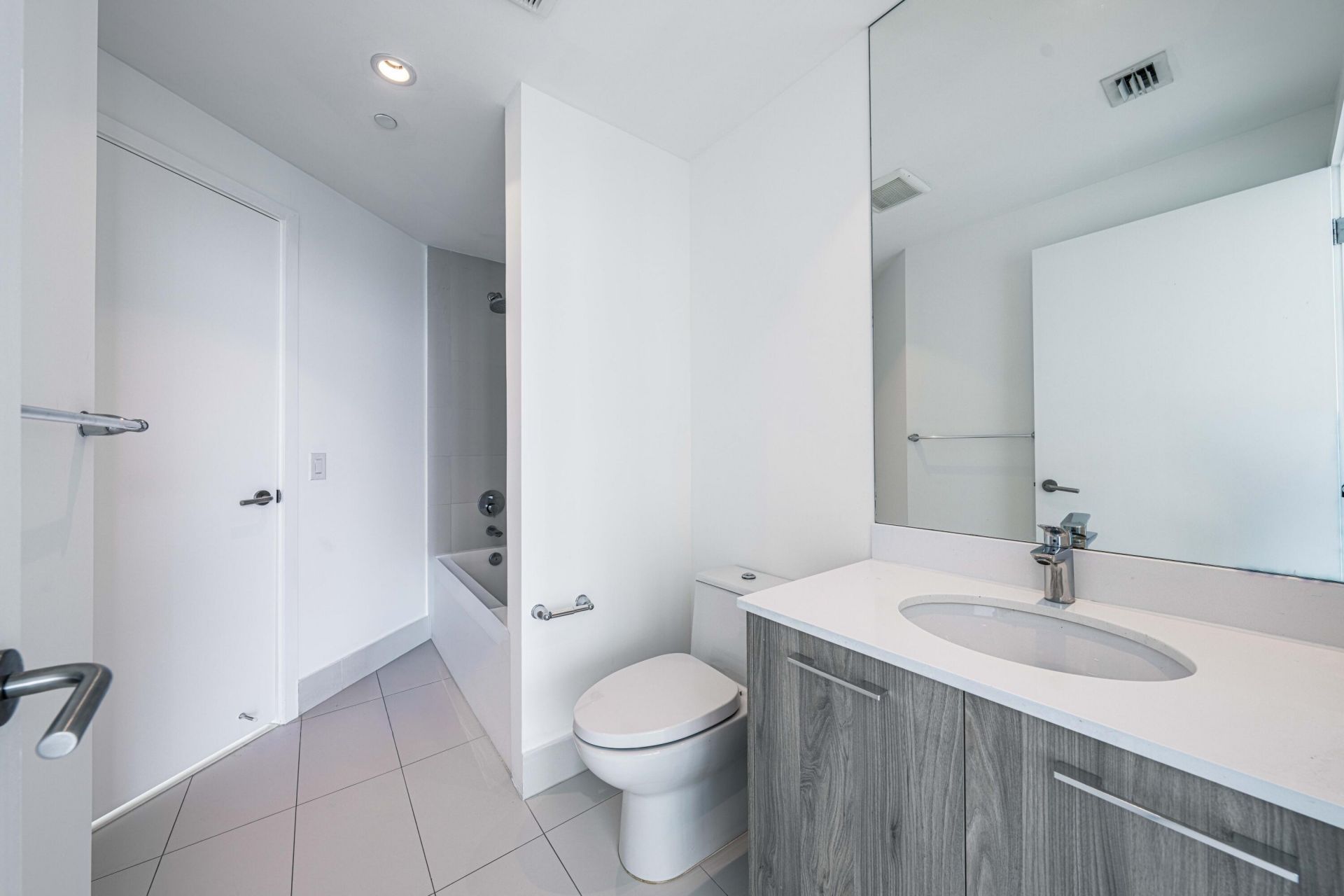501 NE 31st Street, Unit 2506, Miami, FL 33137 Photo