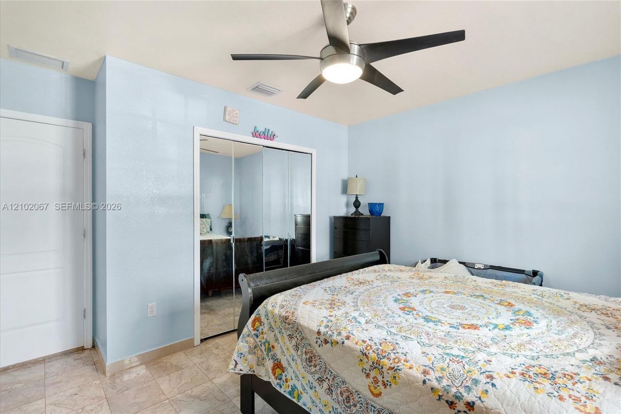 348 NE 118th St , Miami, FL 33161 Photo