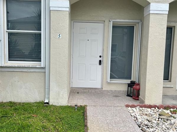 Unit 5, Miami, FL 33179