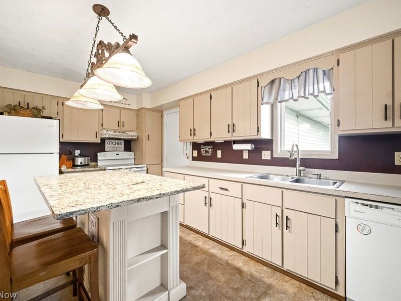 5668 Old Orchard Drive, Geneva, OH 44041 Photo 15