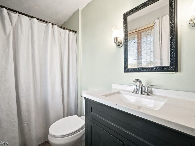 5668 Old Orchard Drive, Geneva, OH 44041 Photo 21
