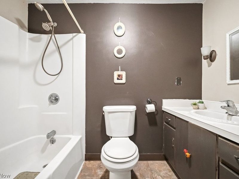 5668 Old Orchard Drive, Geneva, OH 44041 Photo 23