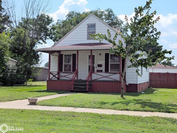 3012 AVENUE K, Fort Madison, IA 52627