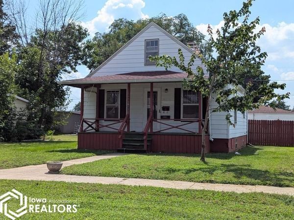 3012 AVENUE K, Fort Madison, IA 52627