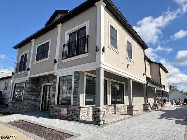 12 River Rd, Unit 2, Fair Lawn, NJ 07410