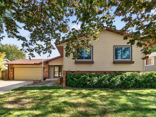 8400 Douglas Drive N, Brooklyn Park, MN 55443