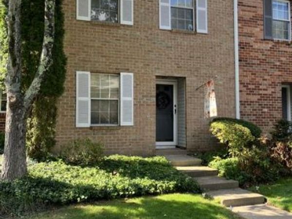 52 SYCAMORE COURT, LAWRENCEVILLE, NJ 08648