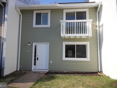48 MONARCH DRIVE , STERLING, VA 20164