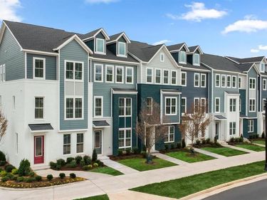 3 BARTOW STREET, Unit TYLER 20-R, MANASSAS, VA 20110