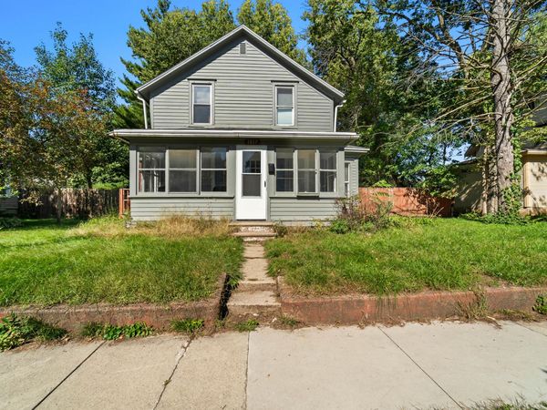 1017 N 2nd Street, Ames, IA 50010