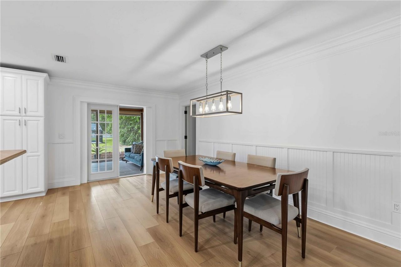 7402 Castle Drive, Sarasota, FL 34240 Photo