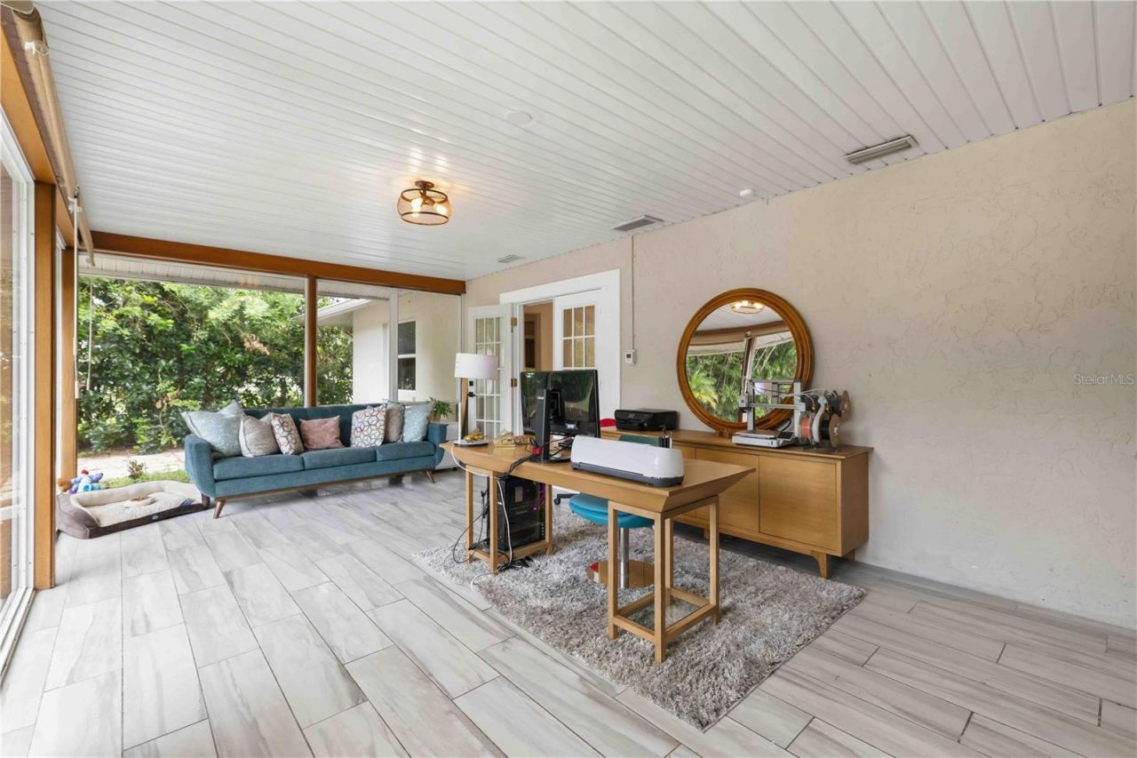 7402 Castle Drive, Sarasota, FL 34240 Photo