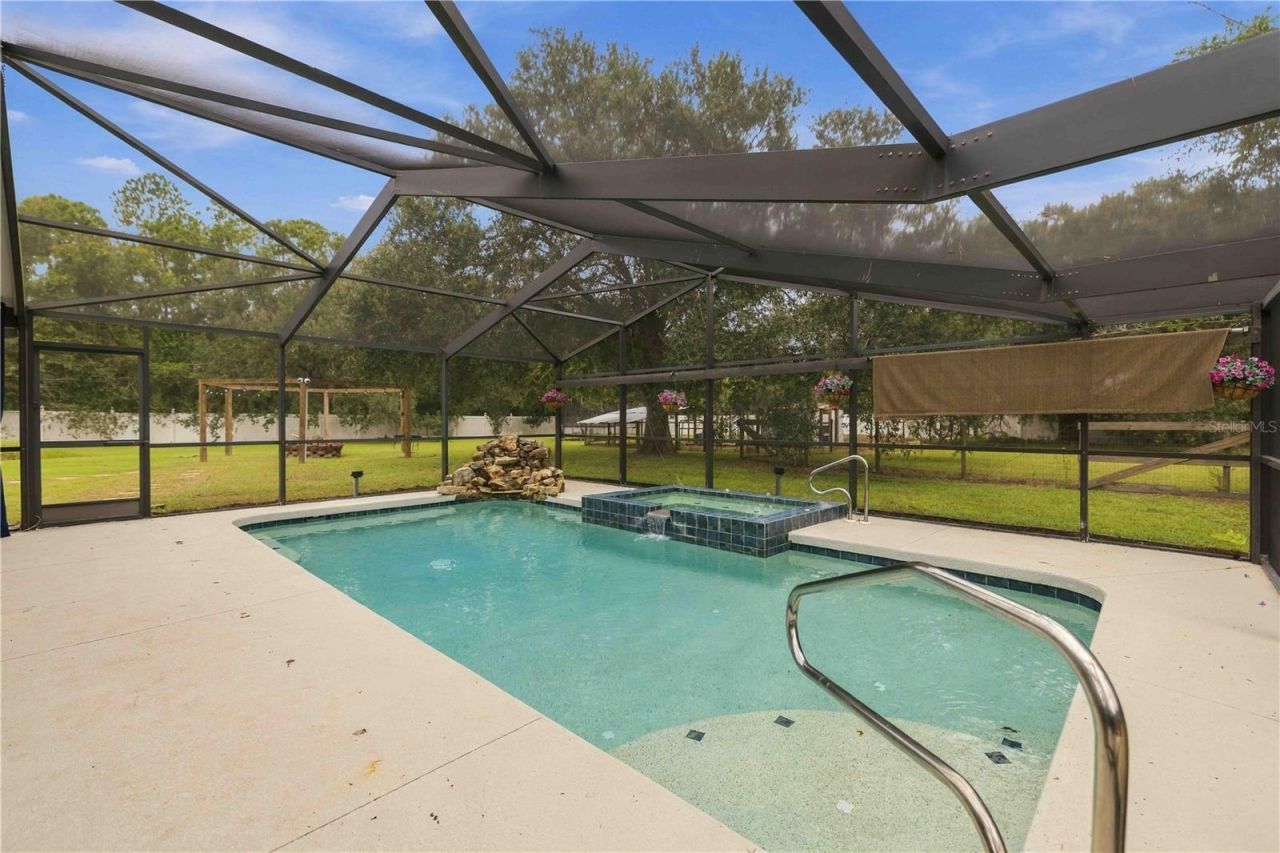 7402 Castle Drive, Sarasota, FL 34240 Photo