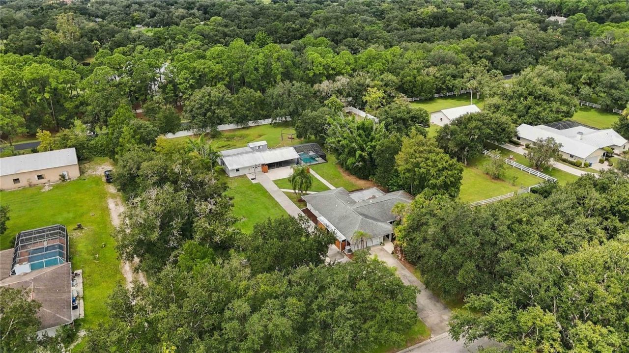 7402 Castle Drive, Sarasota, FL 34240 Photo