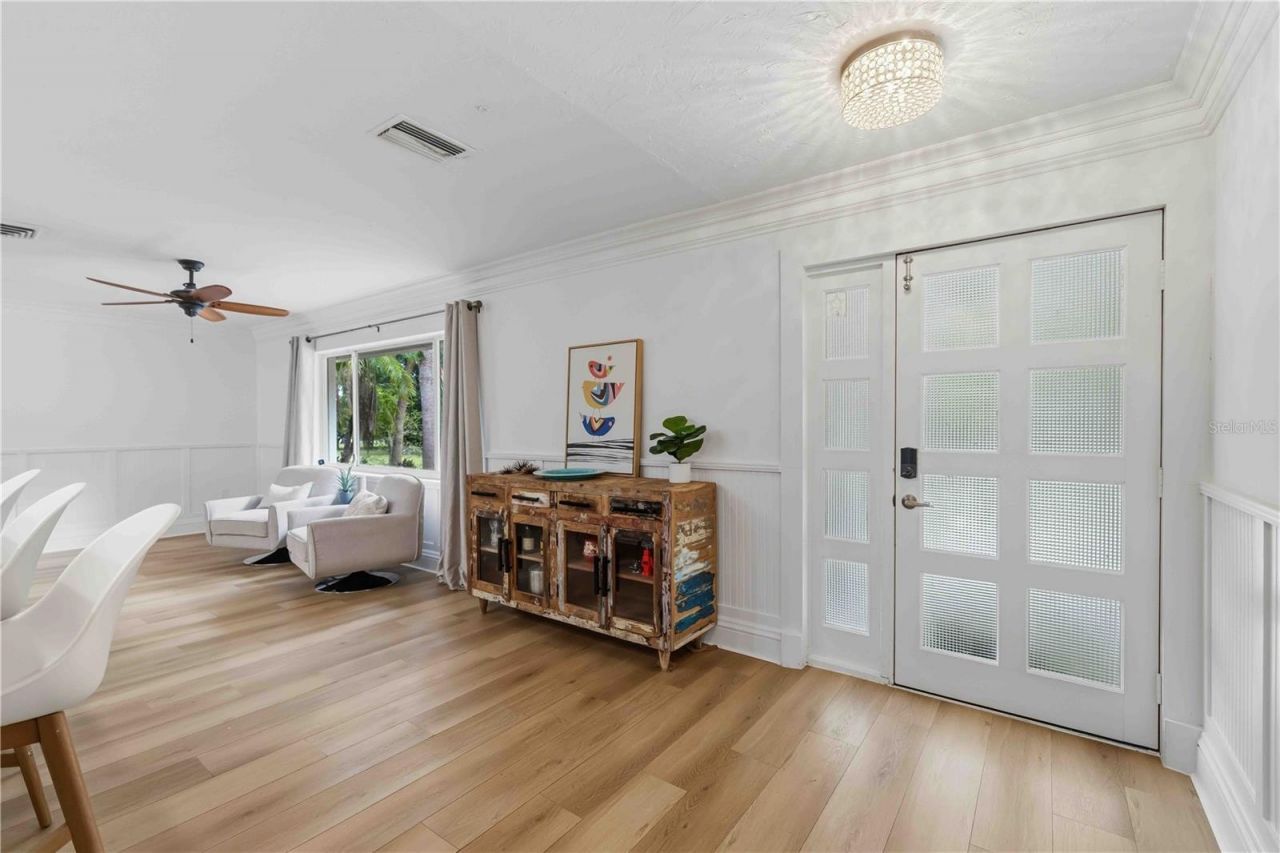 7402 Castle Drive, Sarasota, FL 34240 Photo