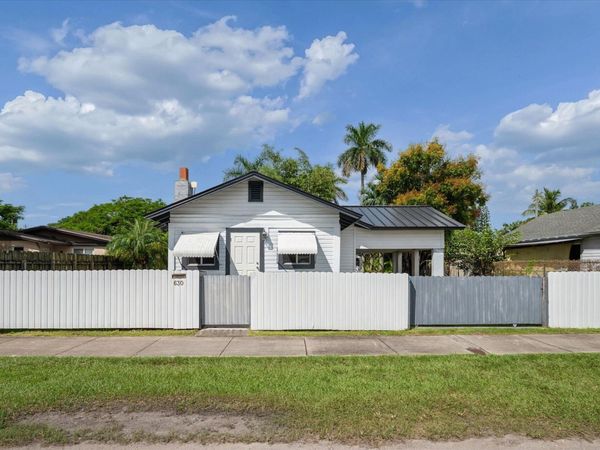 630 NW 6 Avenue, Homestead, FL 33030