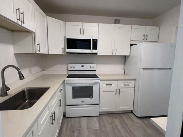 1280 NW 43rd Avenue, Unit 302, Lauderhill, FL 33313
