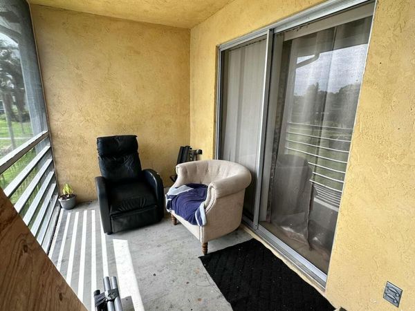2200 Springdale Boulevard, Unit 303, Palm Springs, FL 33461