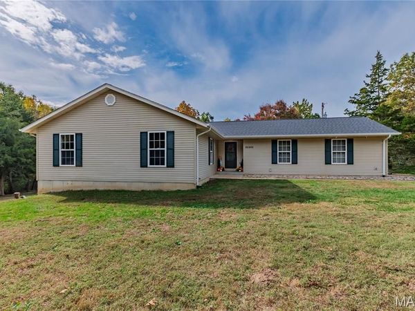 10224 Cedar Tree Lane, Dittmer, MO 63023