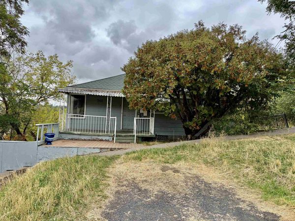 540 SE McKenzie St, Pullman, WA 99163