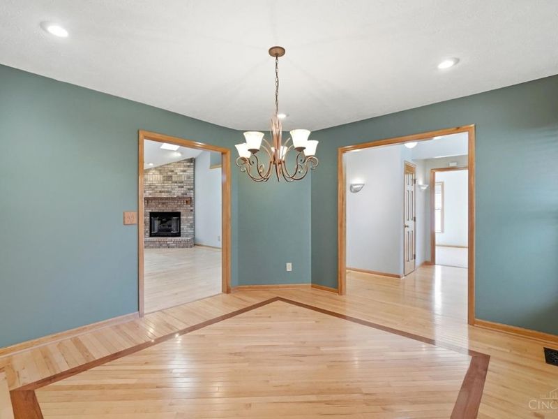 1589 Rockleigh Road, Washington Township, OH 45458 Photo 18