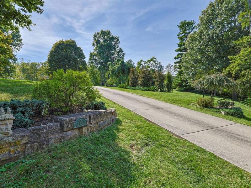 7355 Demar Road, Cincinnati, OH 45243 Photo 7