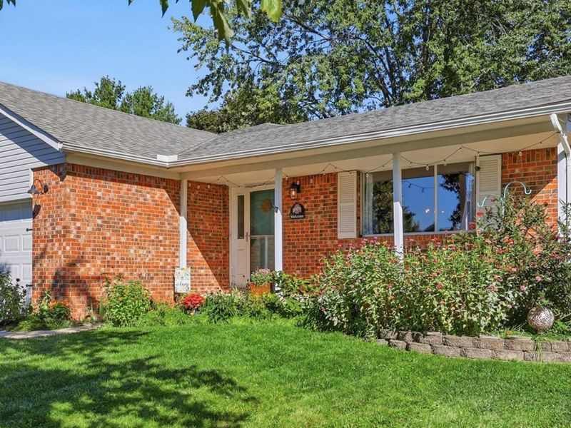 5620 Orchid Place, Columbus, OH 43235 Photo 2